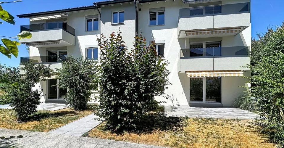 Très bel appartement rénové de 3.5 pces avec balcon