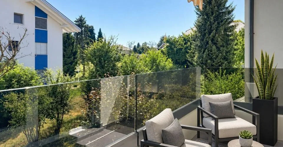 Très bel appartement rénové de 3.5 pces avec balcon