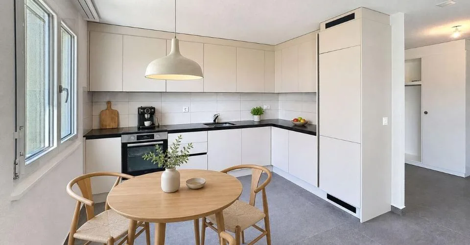 Très bel appartement rénové de 3.5 pces avec balcon