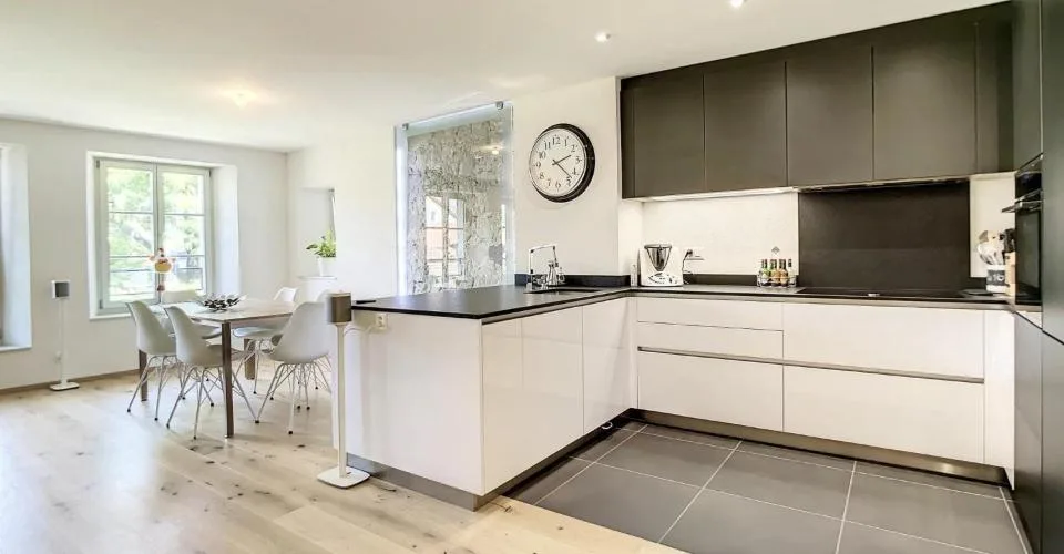 Magnifique duplex de 3.5 pces en plein coeur d'Estavayer-le-Lac