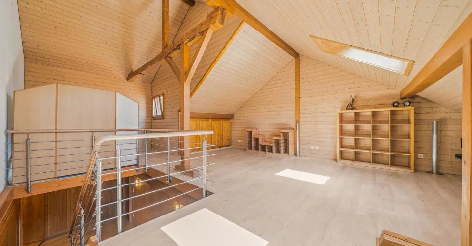 Maison villageoise de 3 logements avec jardin et potentiel foncier