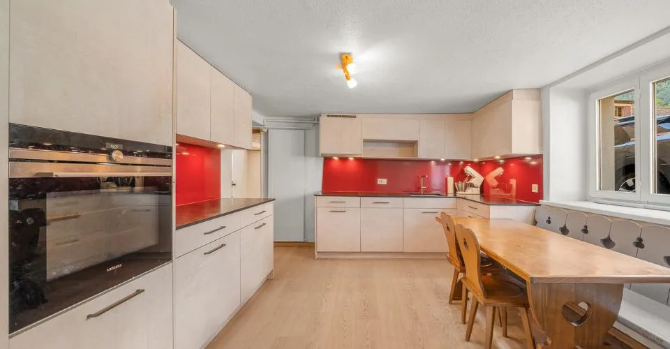 Maison villageoise de 3 logements avec jardin et potentiel foncier