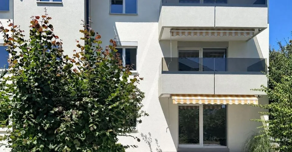 Très bel appartement rénové de 4.5 pces avec jardin