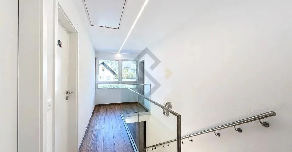 Maison 4.5 pces avec studio indépendant