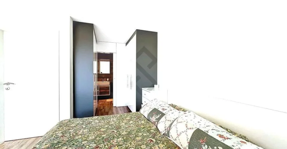 Maison 4.5 pces avec studio indépendant
