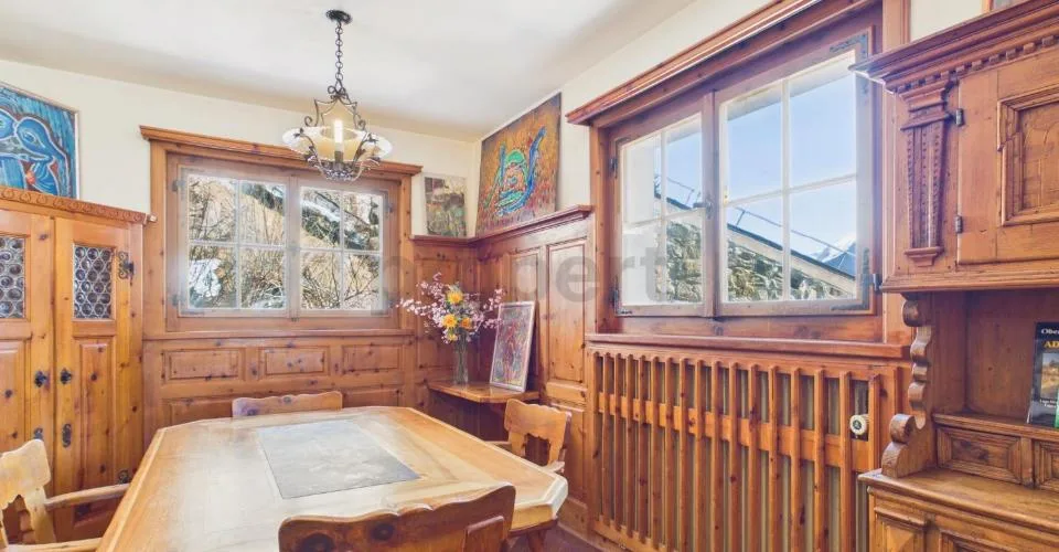RESERVÉ - Charmant appartement ancien de 3.5 pièces avec vue imprenable sur les montagnes autour de Davos – photo 8 of 13
