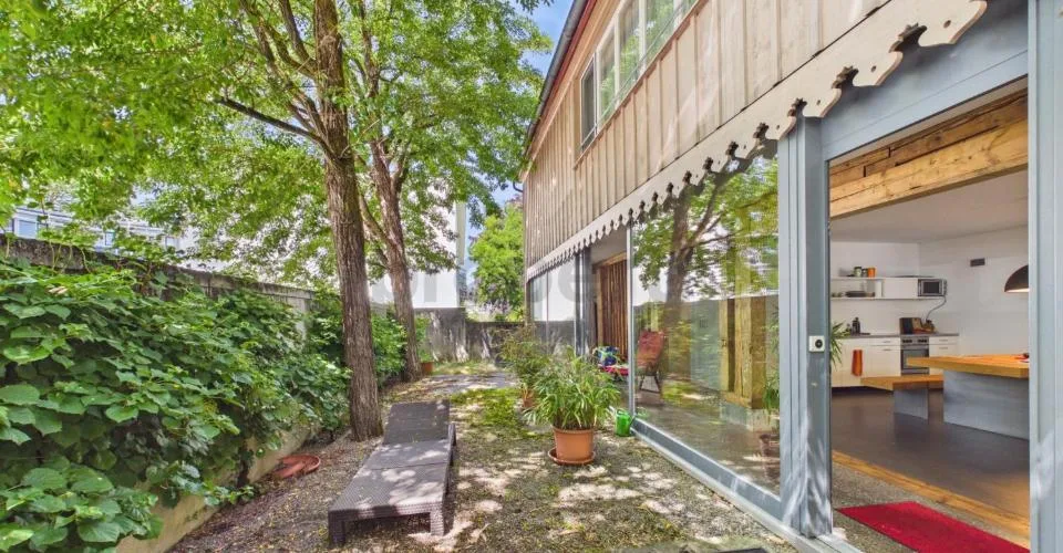 Einzigartiges 2.5 Zimmer-Loft-Juwel mit historischer Seele in Aarau