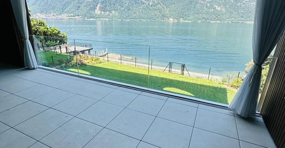 Splendide appartement pieds dans l'eau