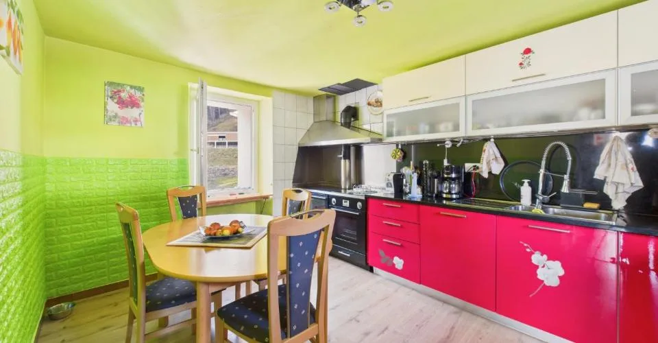 Incantevole casa unifamiliare a Marolta con ampio giardino