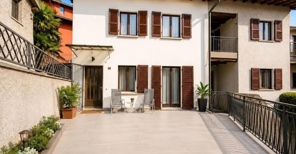 Elegante casa indipendente di 4.5 locali con garage, nel nucleo di Gravesano