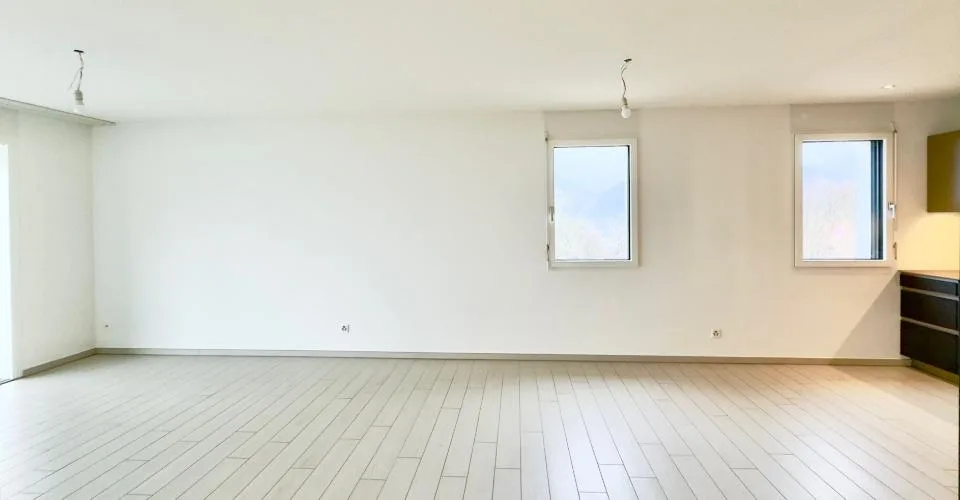 A SOLI 2 KM DAL CENTRO DI LUGANO - MODERNO APPARTAMENTO CON VISTA PANORAMICA