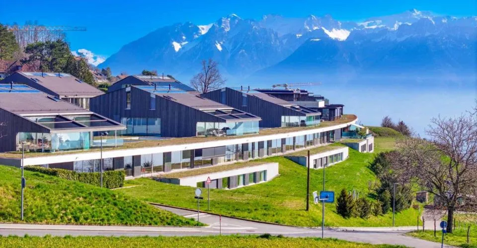 Superbe duplex 5.5 pièces avec patio & terrasse – Vue lac et Alpes