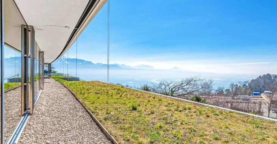 Superbe duplex 5.5 pièces avec patio & terrasse – Vue lac et Alpes