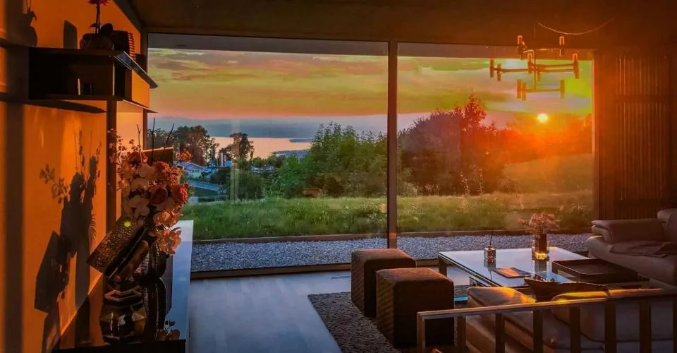 Superbe duplex 5.5 pièces avec patio & terrasse – Vue lac et Alpes