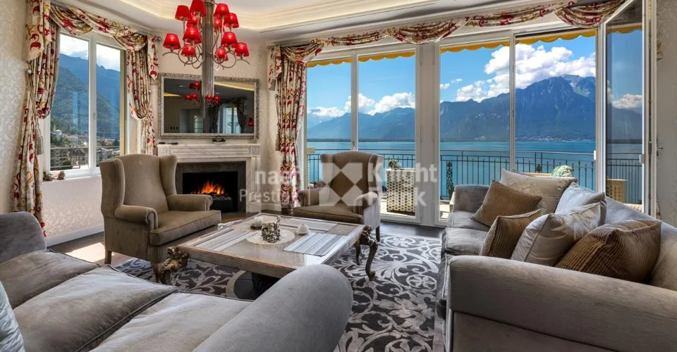 Unique ! Appartement en attique de 8.5 pièces avec une vue exceptionnelle à vendre au coeur de Montreux