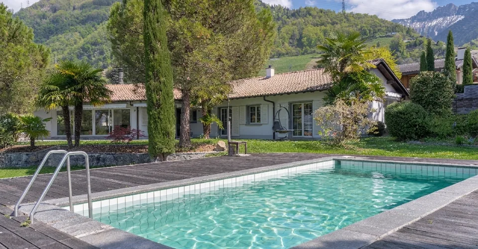 La Villa Riviera