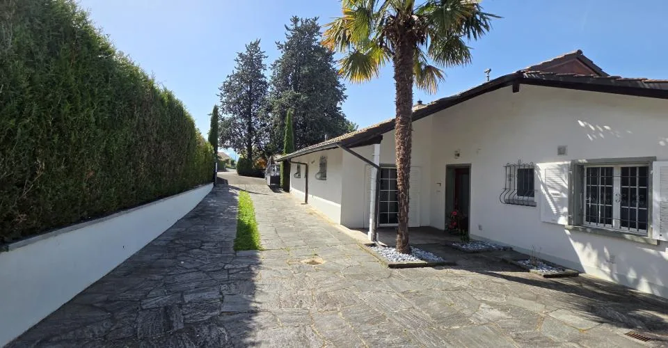 La Villa Riviera