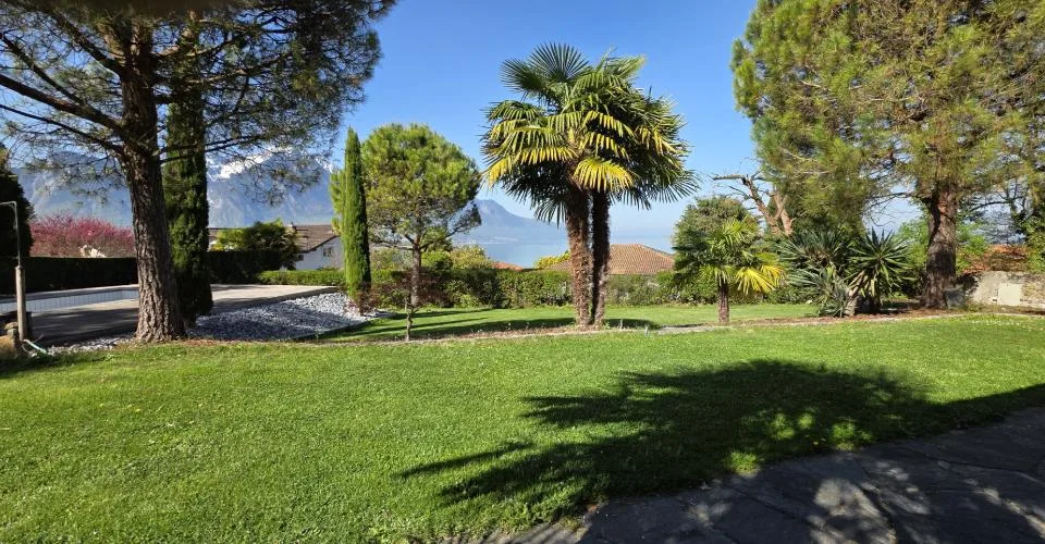 La Villa Riviera