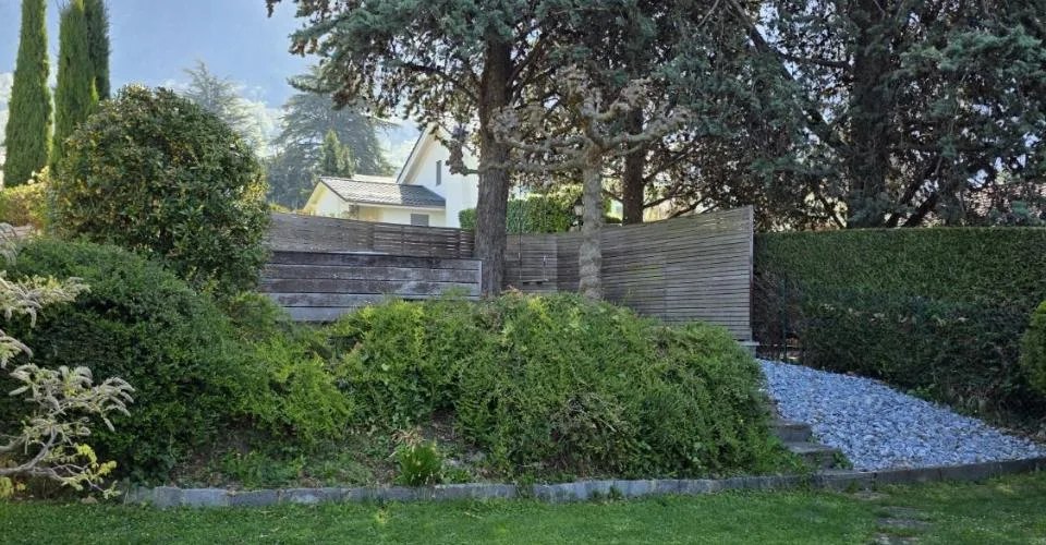 La Villa Riviera