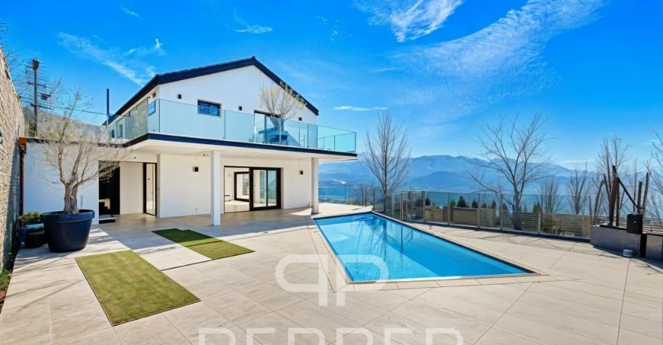 Villa de standing avec panorama d’exception