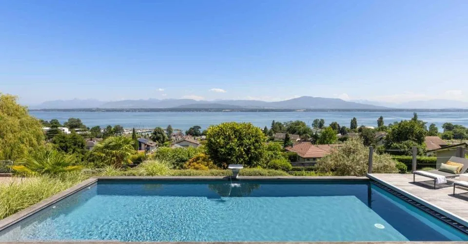 Villa d'exception avec vue spectaculaire sur le Léman