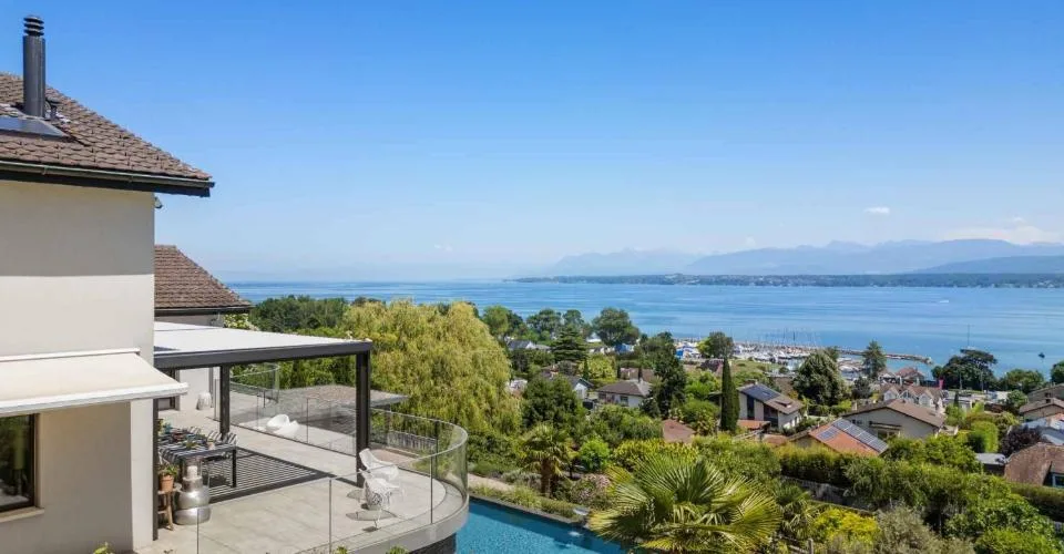 Villa d'exception avec vue spectaculaire sur le Léman