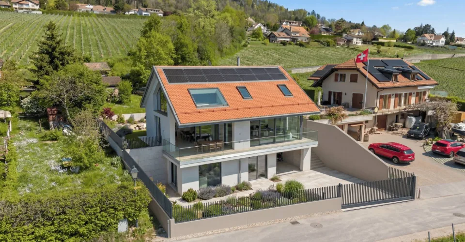 Villa neuve de standing avec vue panoramique sur le lac Léman