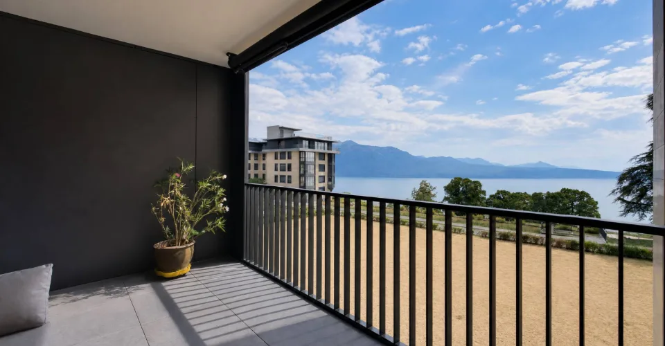 Bel appartement récent de 3.5 pièces avec grand balcon et vue sur le Lac