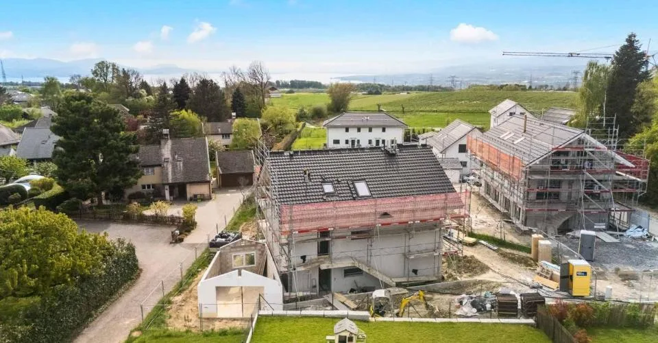 Villa contemporaine neuve d'exception comprenant deux appartements indépendants – Foto 11 von 13