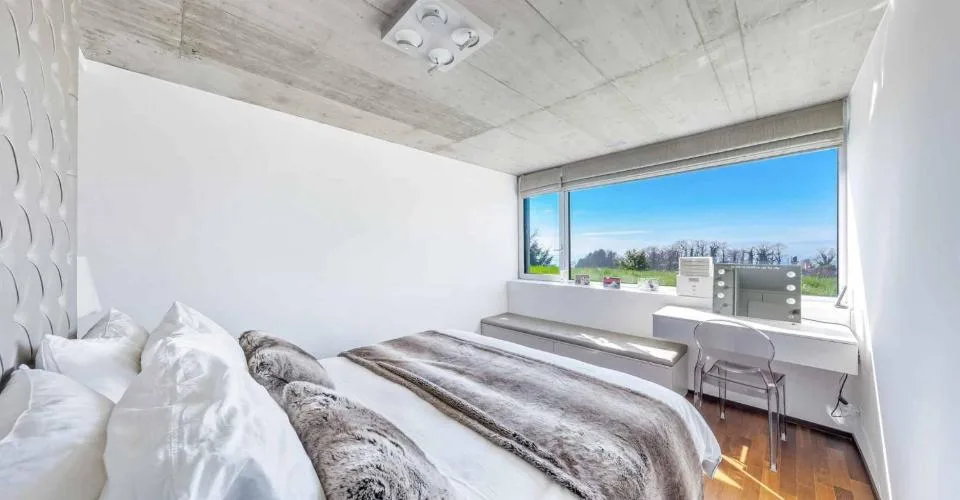 Townhouse moderne avec patio & terrasse – Vue panoramique sur le lac