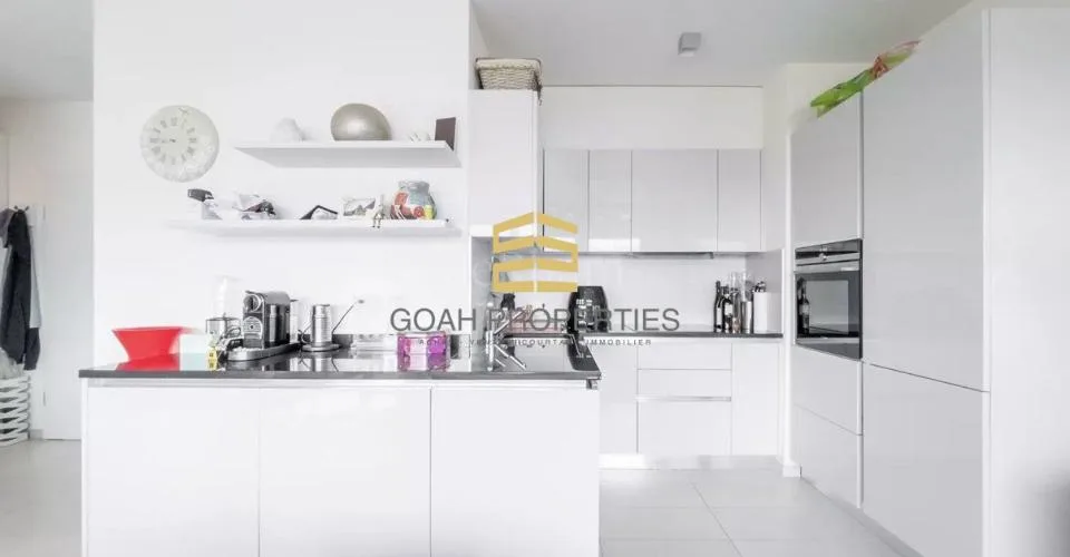 Magnifique appartement de 3,5 pièces avec vue panoramique sur le lac Léman