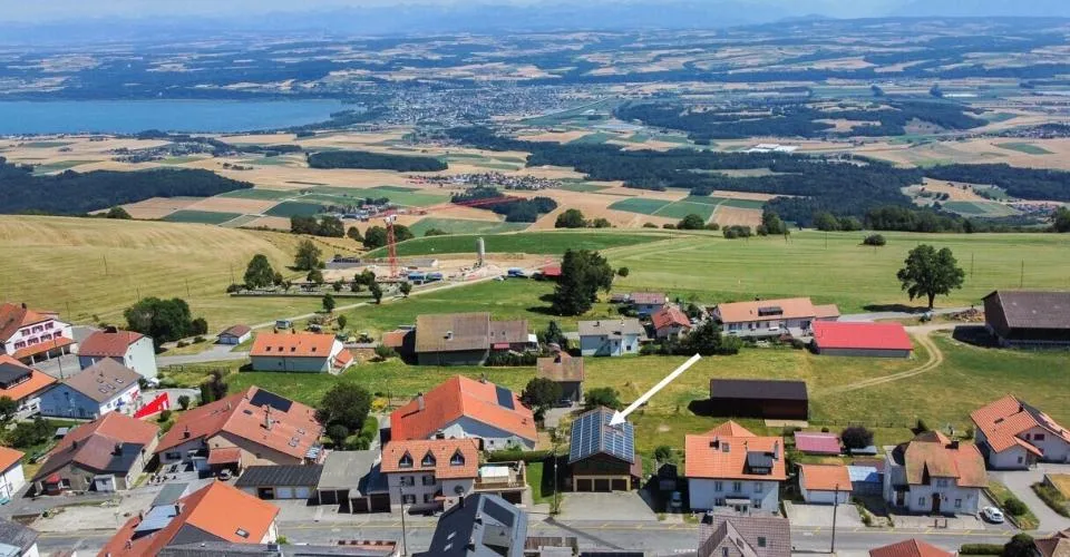 Maison de 2 logements avec droit d'habitation et 3 garages