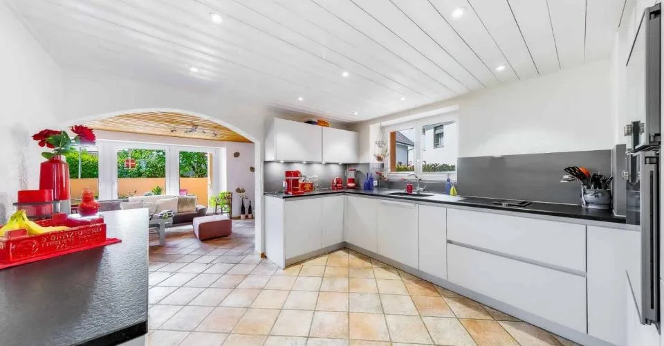 Maison de village atypique à Sullens – Foto 9 von 10