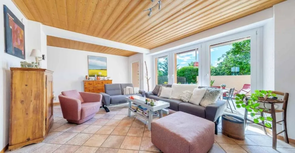 Maison de village atypique à Sullens – Foto 8 von 10