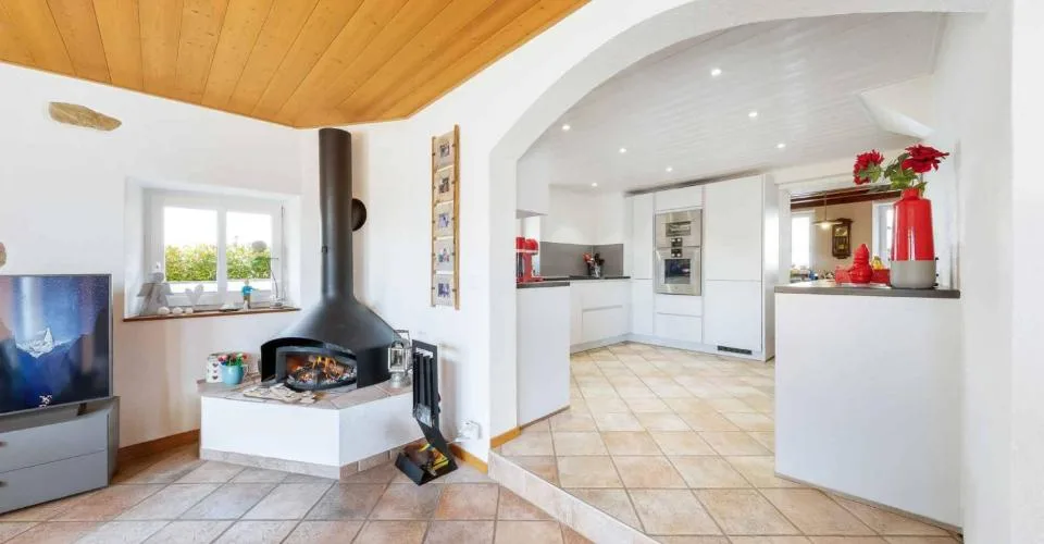 Maison de village atypique à Sullens – Foto 7 von 10
