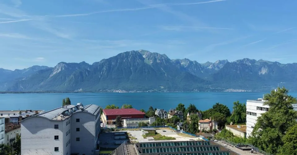 Superbe attique de 4 pièces avec grande terrasse et vue panoramique