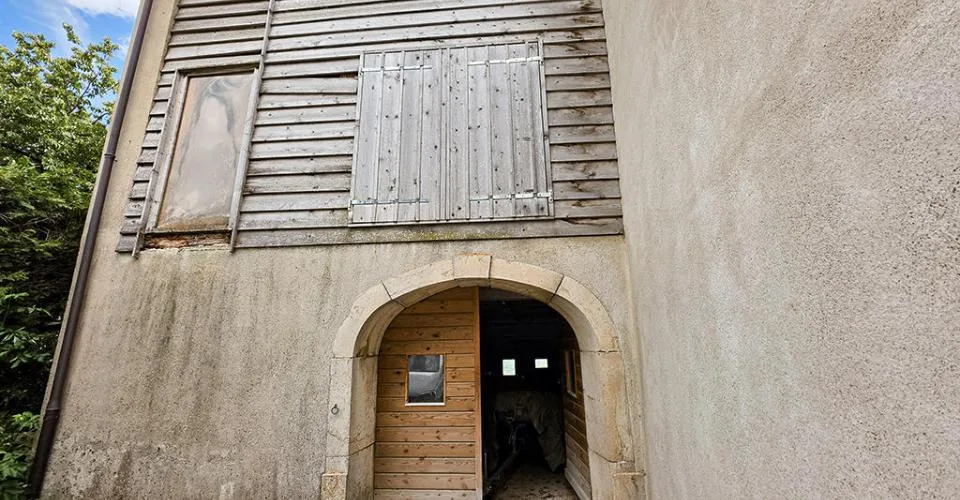 MAGNIFIQUE TRANSFORMATION D’UNE FERME EN HABITATION - CLÉ EN MAIN