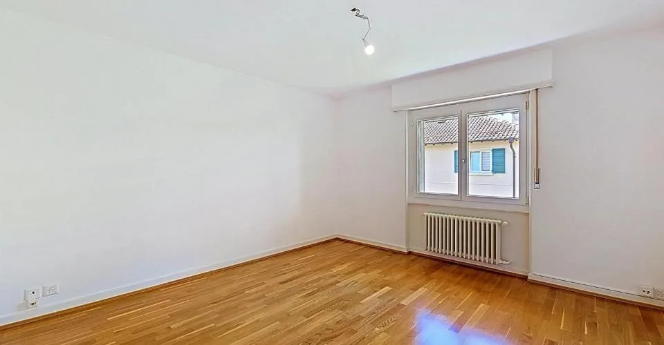 Wunderschöne 5-Zimmer-Wohnung im obersten Stock eines kleinen Eigentums