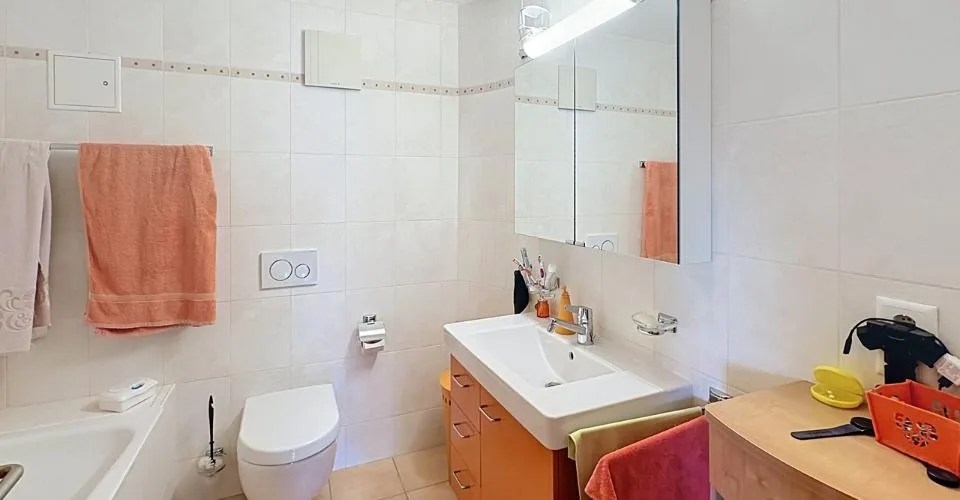 Appartement 5.5 pièces en PPE, 1er étage avec balcon