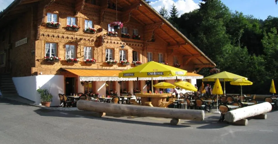 Restaurant de charme avec habitation ? Une adresse emblématique au coe – photo 2 sur 12