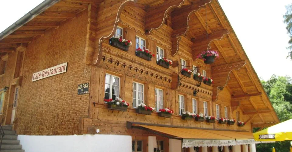 Restaurant de charme avec habitation ? Une adresse emblématique au coe – photo 12 sur 12