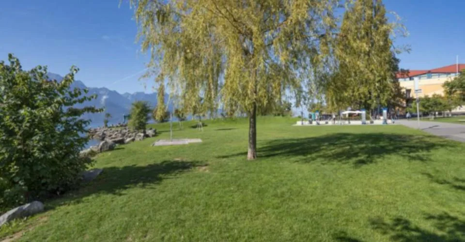 Au bord du lac - Appartement remis à neuf en exclusivité