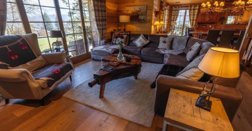 Chalet 6 pièces à Villars – photo 2 sur 13