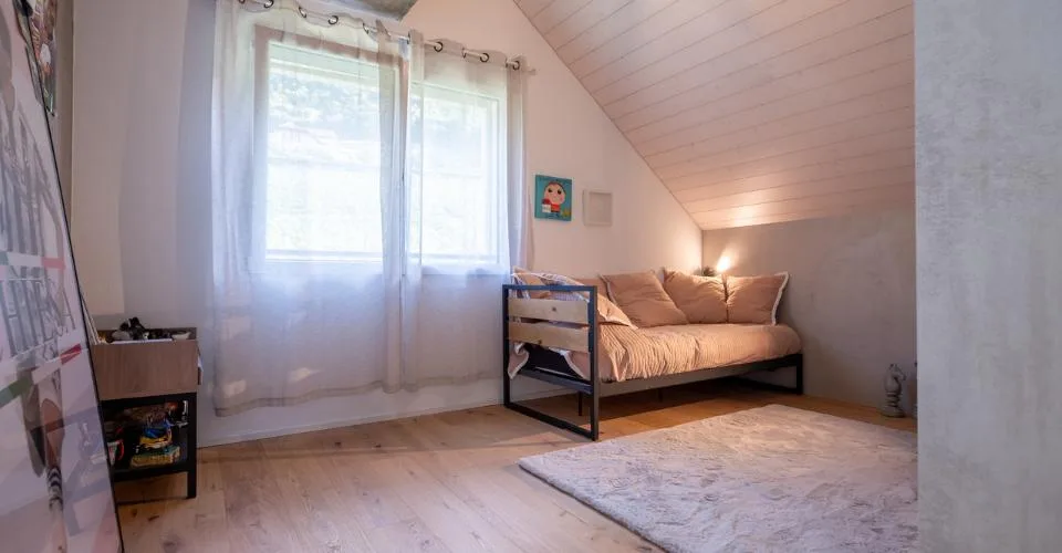 Attique d exception 5.5 pièces de 172 m2 + 50 m2 habitables en comble – Foto 4 von 13