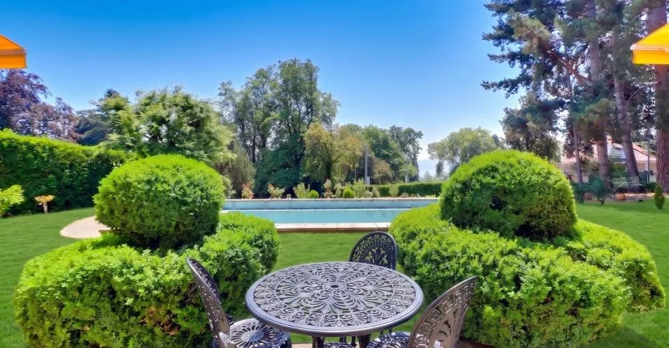 MAGNIFIQUE MAISON INDIVIDUELLE AVEC UN GRAND TERRAIN ET UNE BELLE VUE AU SUD DE LAUSANNE – Foto 9 von 13