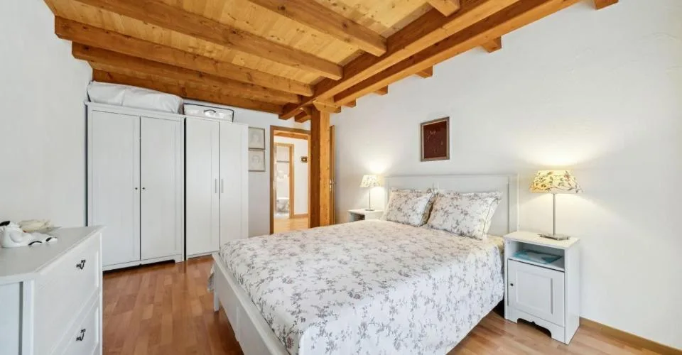 Spacieux appartement 4.5 pièces avec loggia à Champagne – Foto 11 von 13