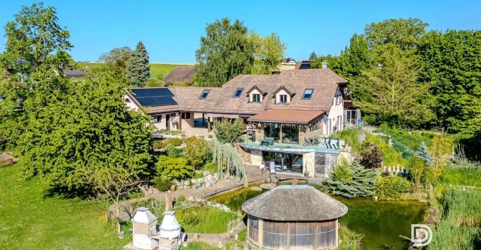 Domaine de 6'440 m² à 15 min de Lausanne