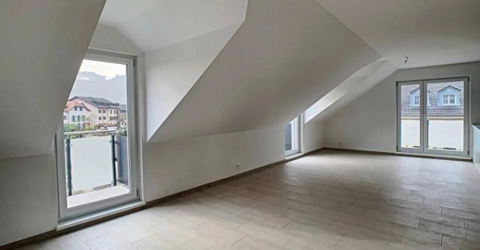 RENNAZ - Magnifique duplex de 5.5 pièces à côté de l'hôpital
