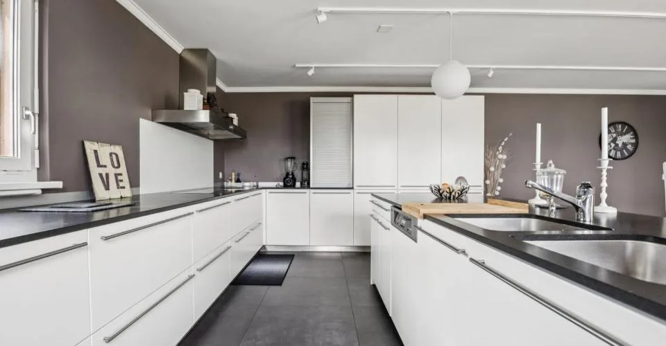 Propriété moderne d'exception en première ligne du lac – Foto 5 von 12