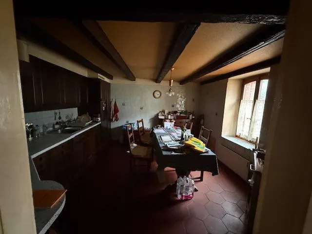 Maison de village à FORT potentiel de valorisation